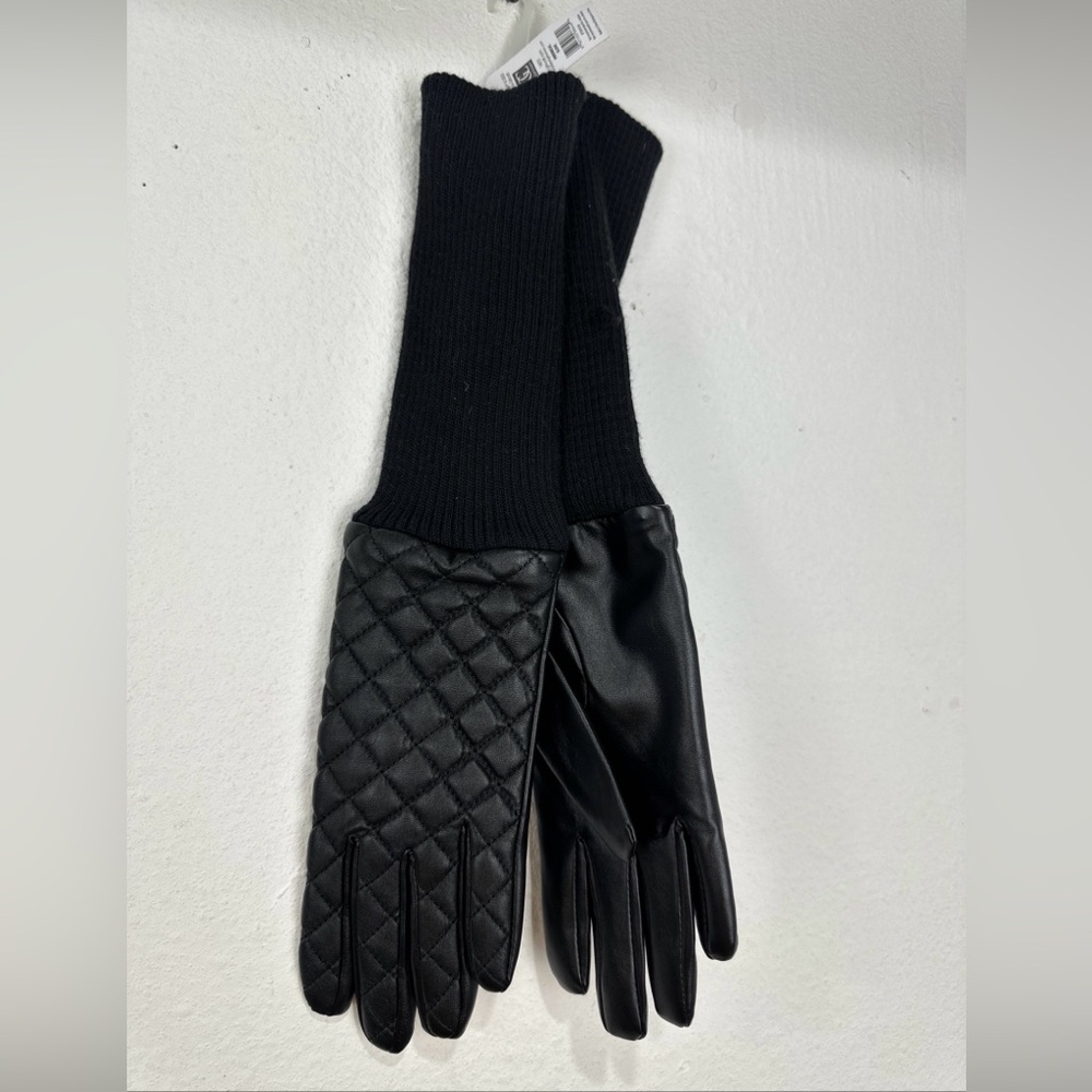 Charlie Paige Black Quilted Gloves